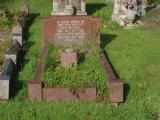 image of grave number 907363